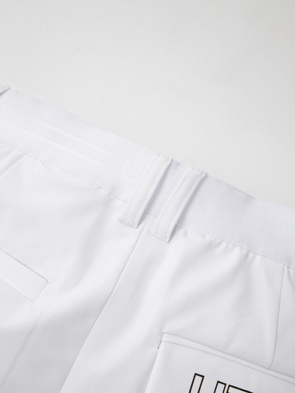 UTAA リングパンサーカラーラインパンツ ホワイト : Men's