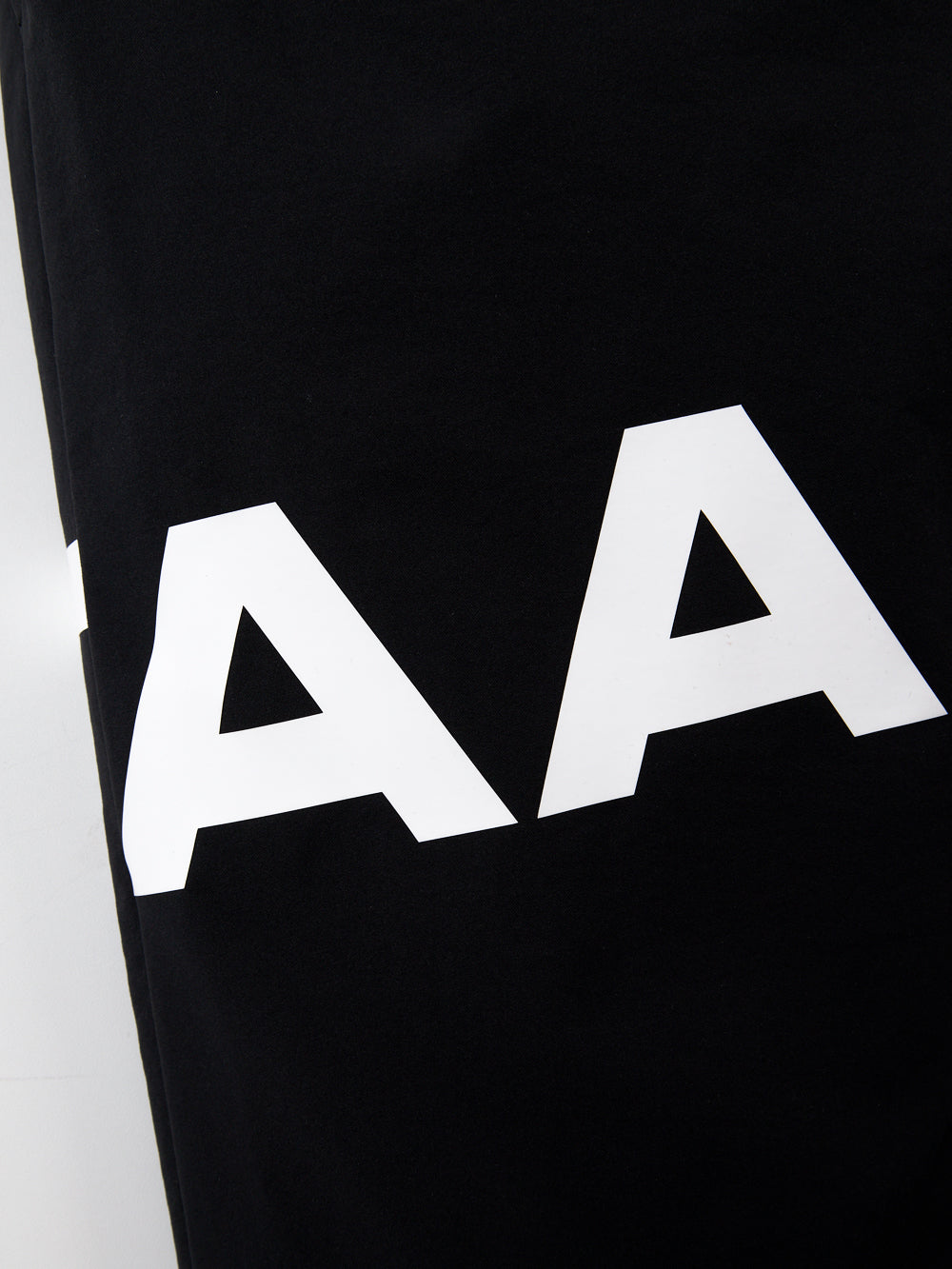 ユタ スクドラインロゴパンツ (男性用)