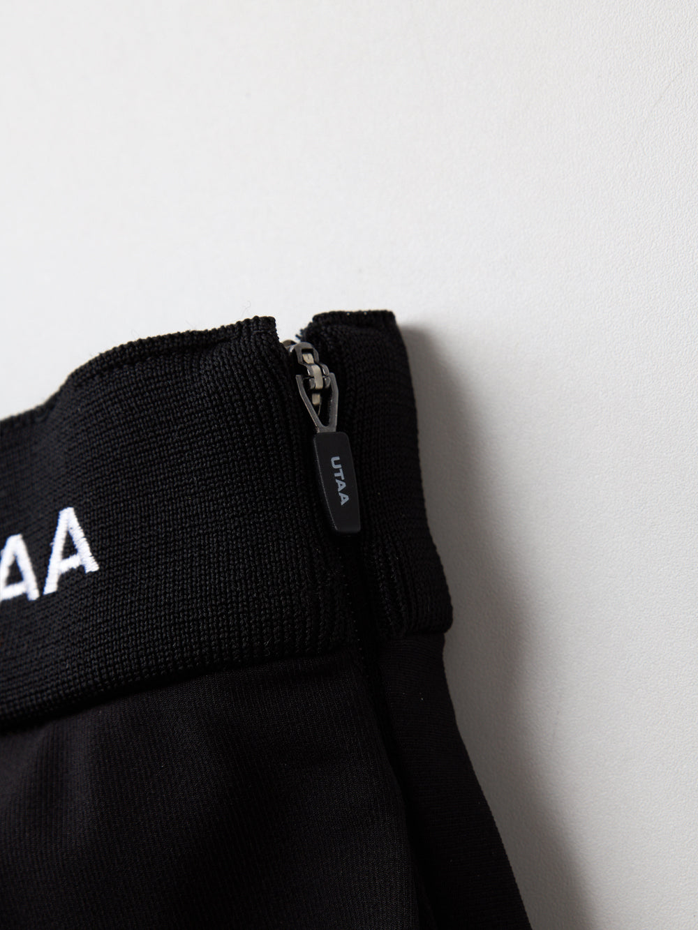UTAA Tildeウェーブフレアスカート ブラック : Women's