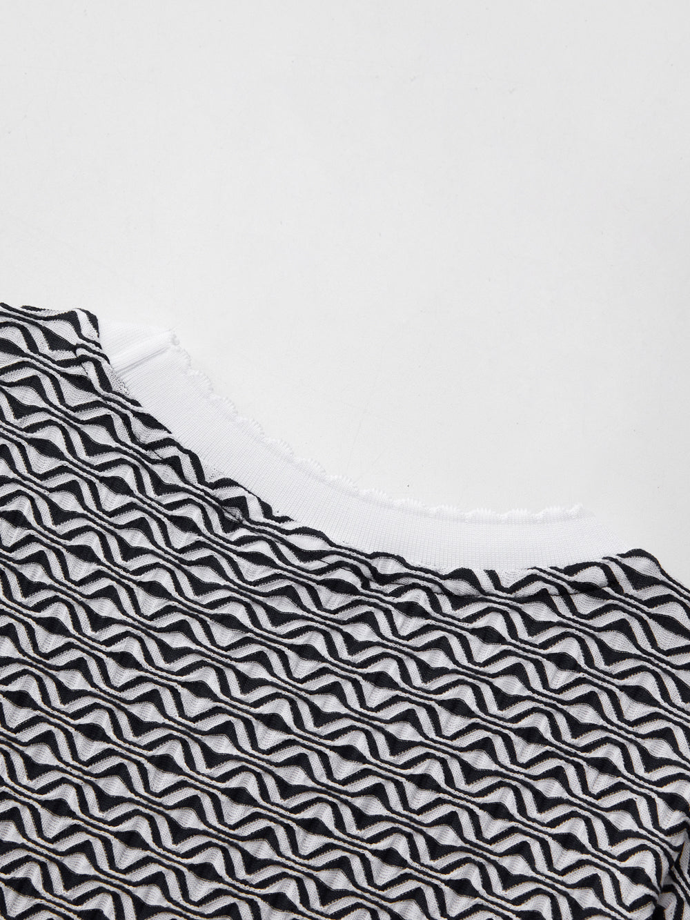 UTAA RippleパターンスリーブTシャツ : Women's
