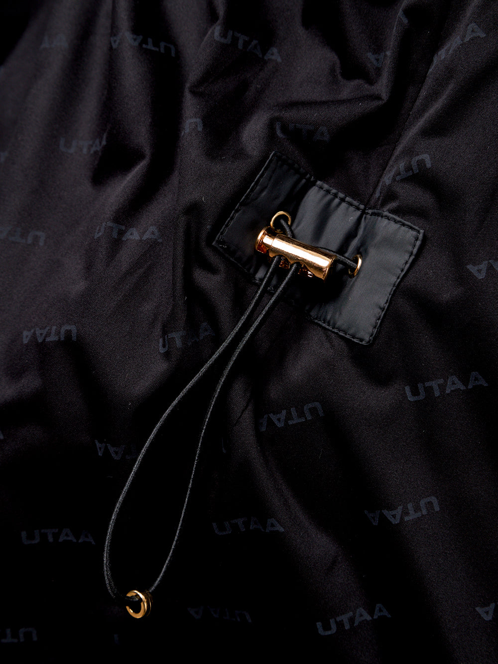 UTAA ノーブルゴールデンロングダウンジャンパー ブラック : Women's