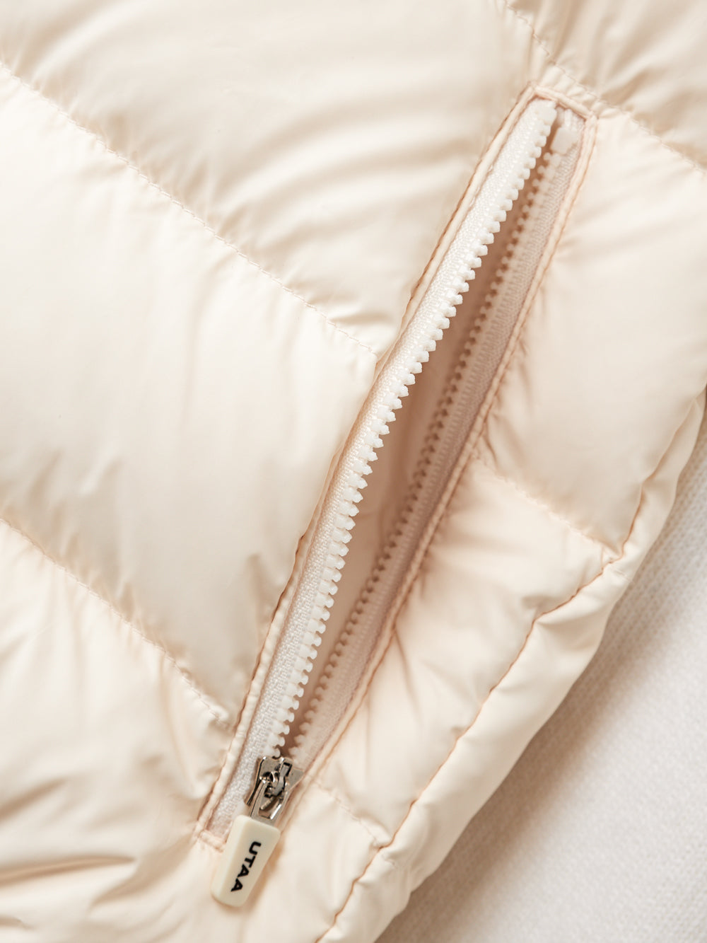 ユタ クラウンパンサーニートスリーブダウンジャンパー (男性用)