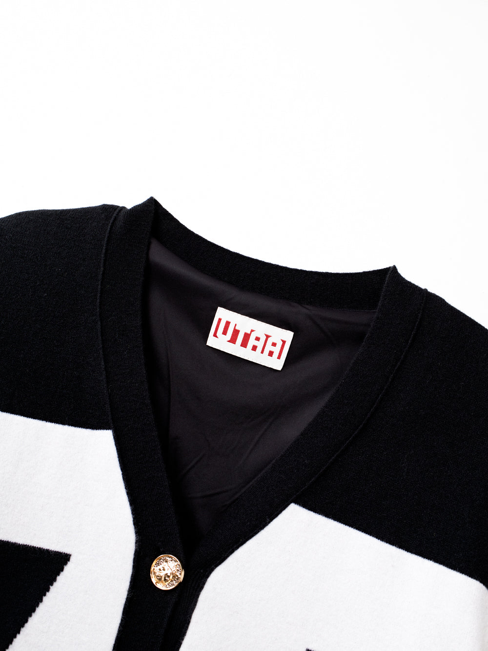UTAA ミッドデーボールドロゴニットカーディガン ブラック : Women's