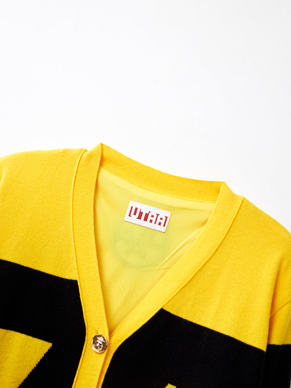 UTAA ミッドデーボールドロゴニットカーディガン イエロー : Women's