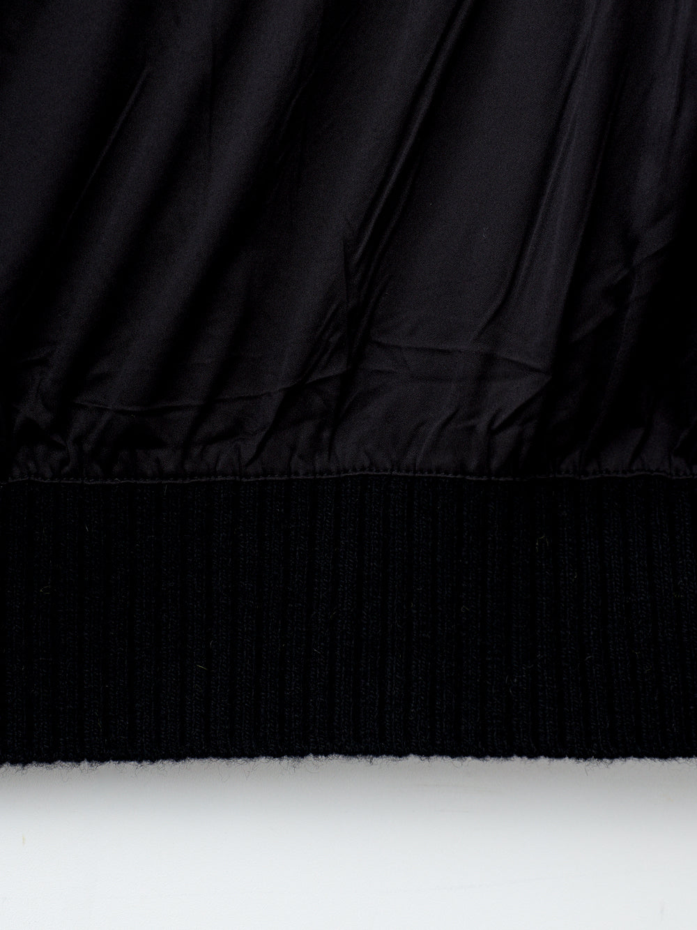 UTAA カラーマッチエンブレムニットジップアップ : Women's