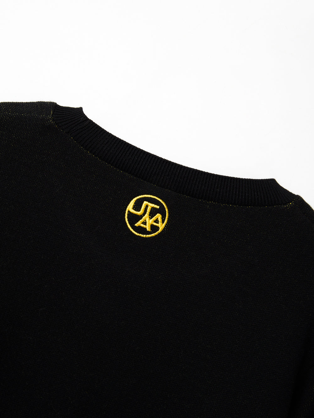 UTAA クラウンパンサーニットプルオーバー ブラック : Women's