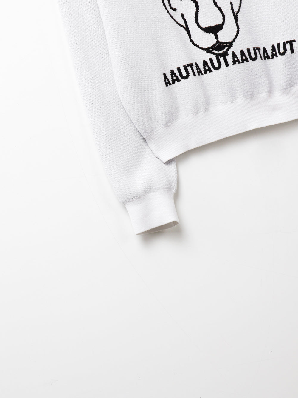 UTAA クラウンパンサーニットプルオーバー ホワイト : Women's