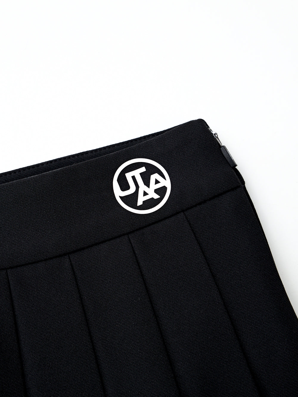 ユタ ボルドロゴフレアスカート