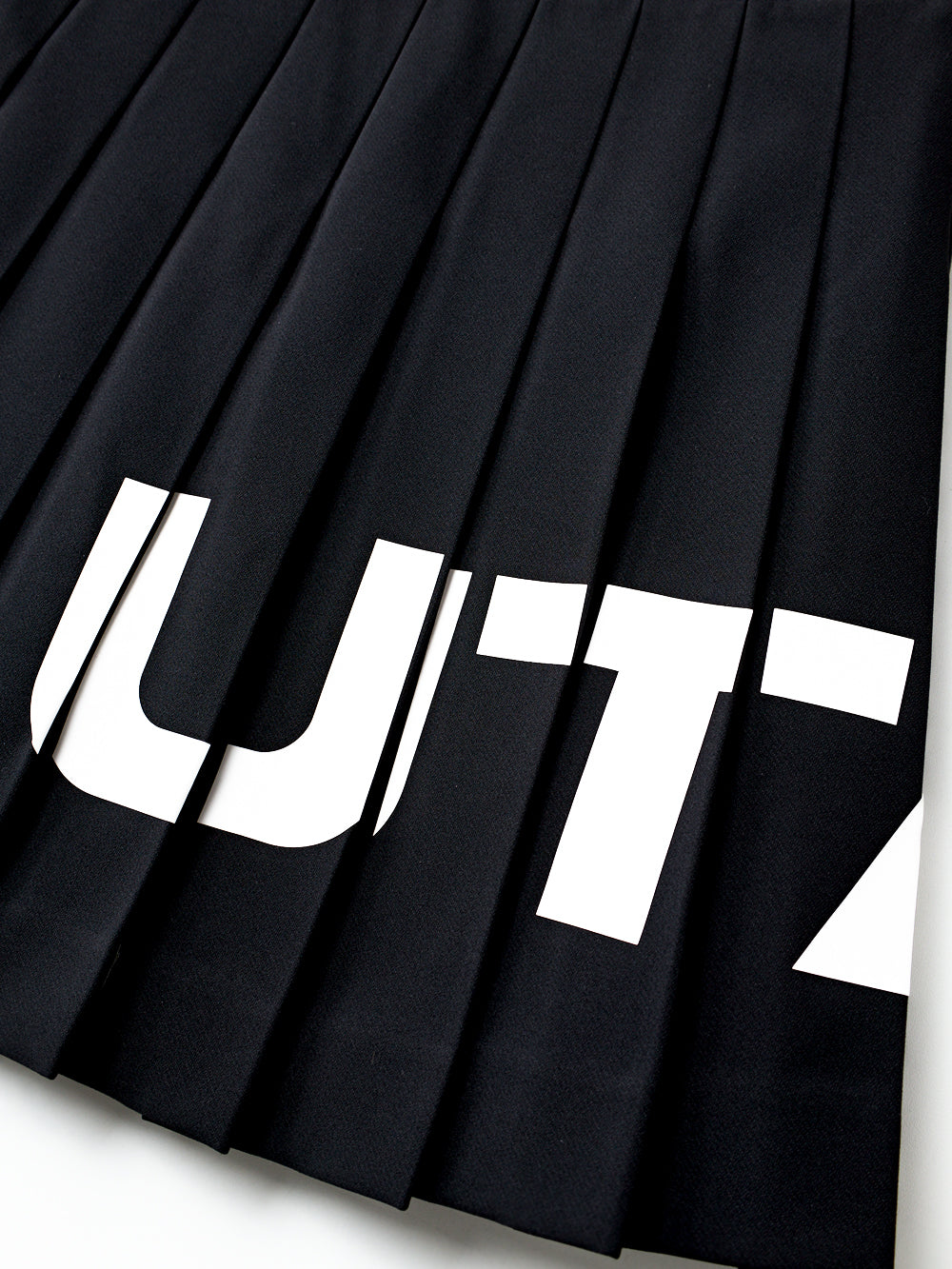 ユタ ボルドロゴフレアスカート