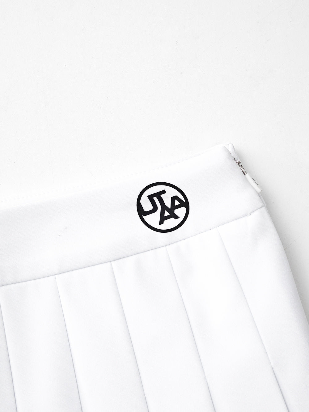 ユタ ボルドロゴフレアスカート