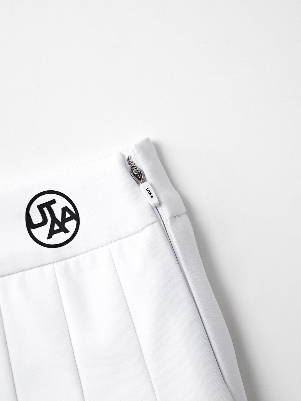 ユタ ボルドロゴフレアスカート