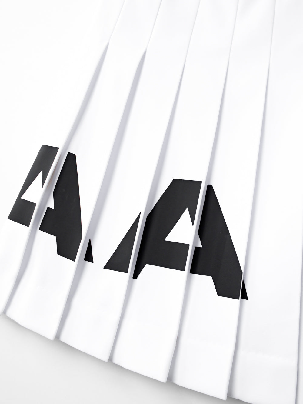 ユタ ボルドロゴフレアスカート