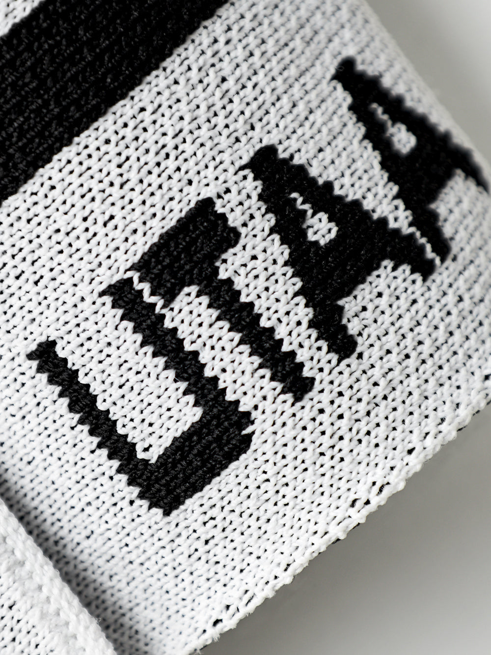 ユタ ファンスィストライプニットスカート