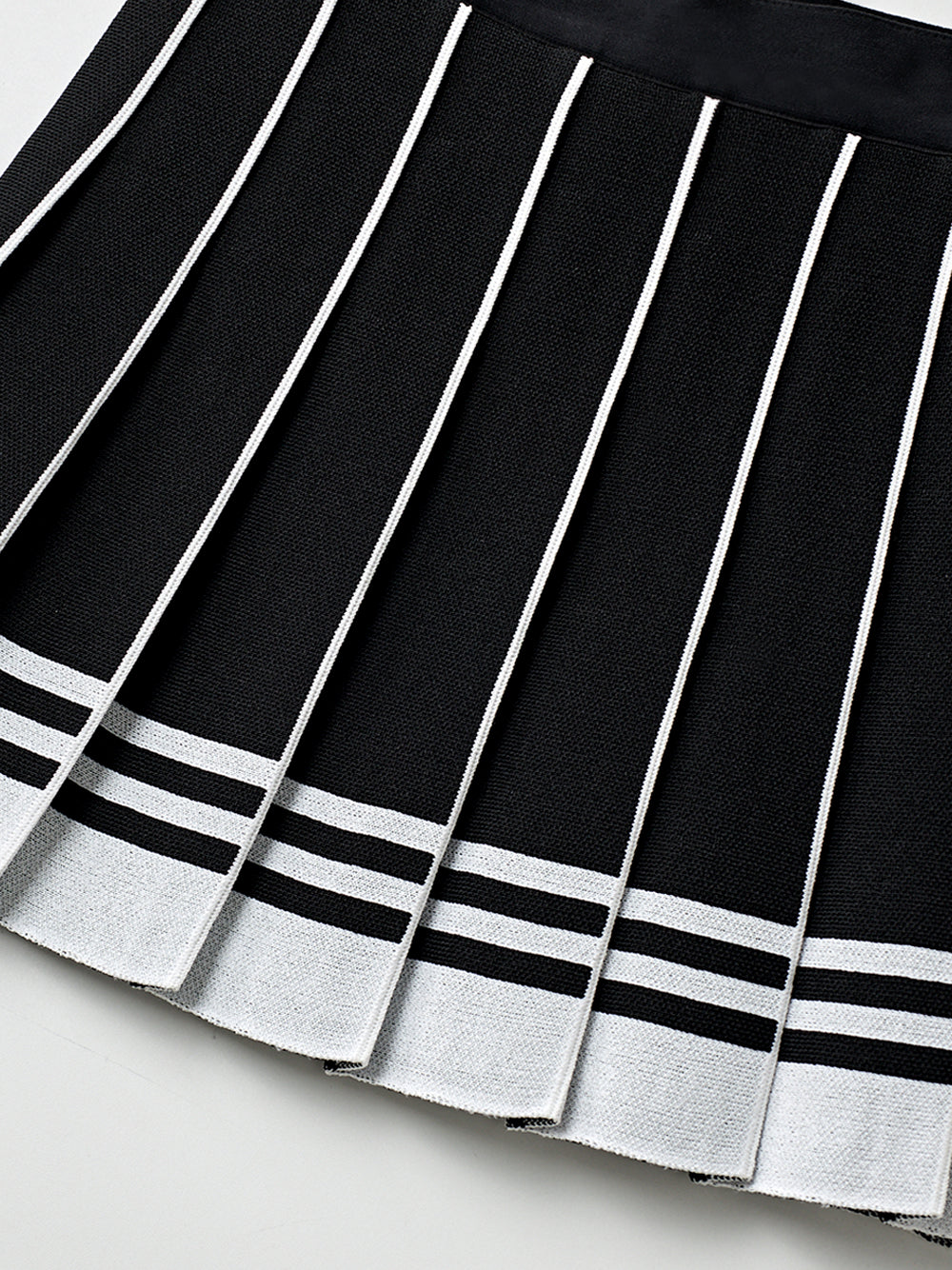 ユタ ファンスィストライプニットスカート