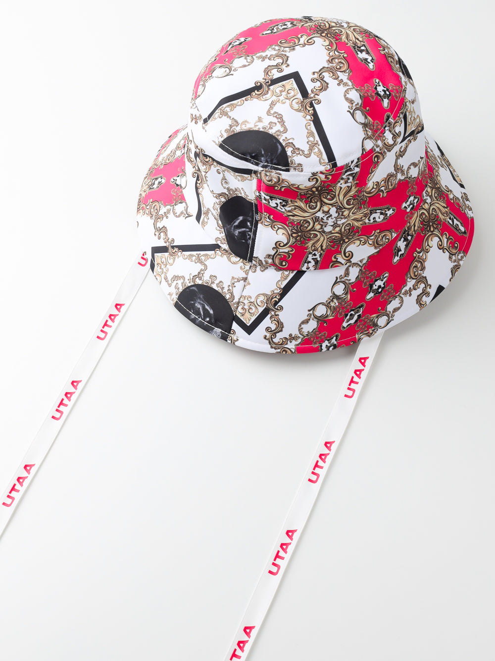 UTAA APEXチェーンバロックバケットハット ピンク : Women's
