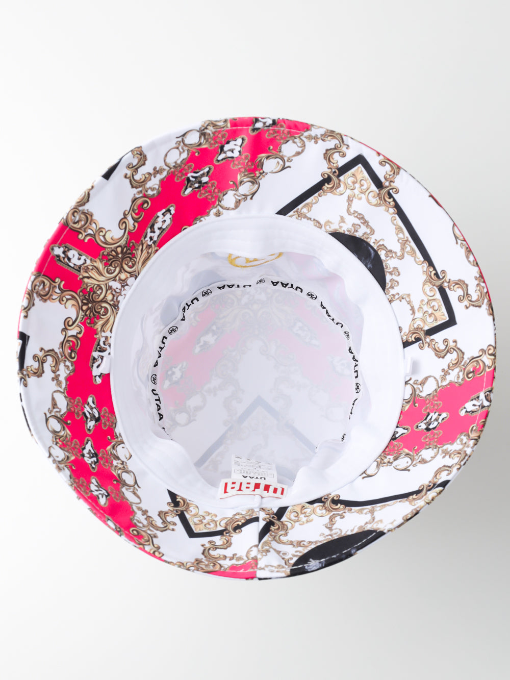 UTAA APEXチェーンバロックバケットハット ピンク : Women's