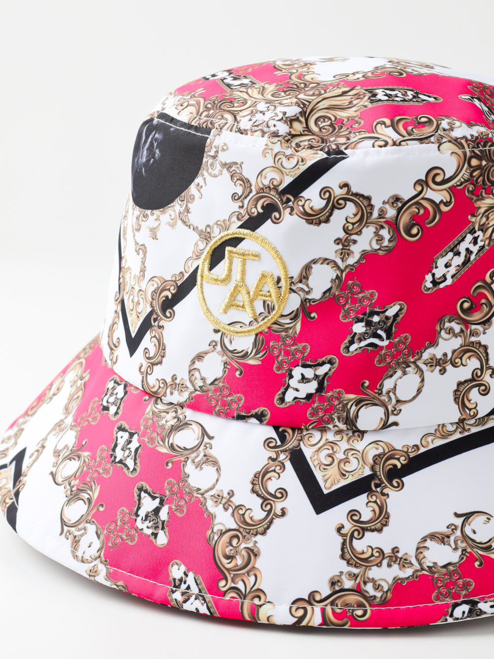 UTAA APEXチェーンバロックバケットハット ピンク : Women's