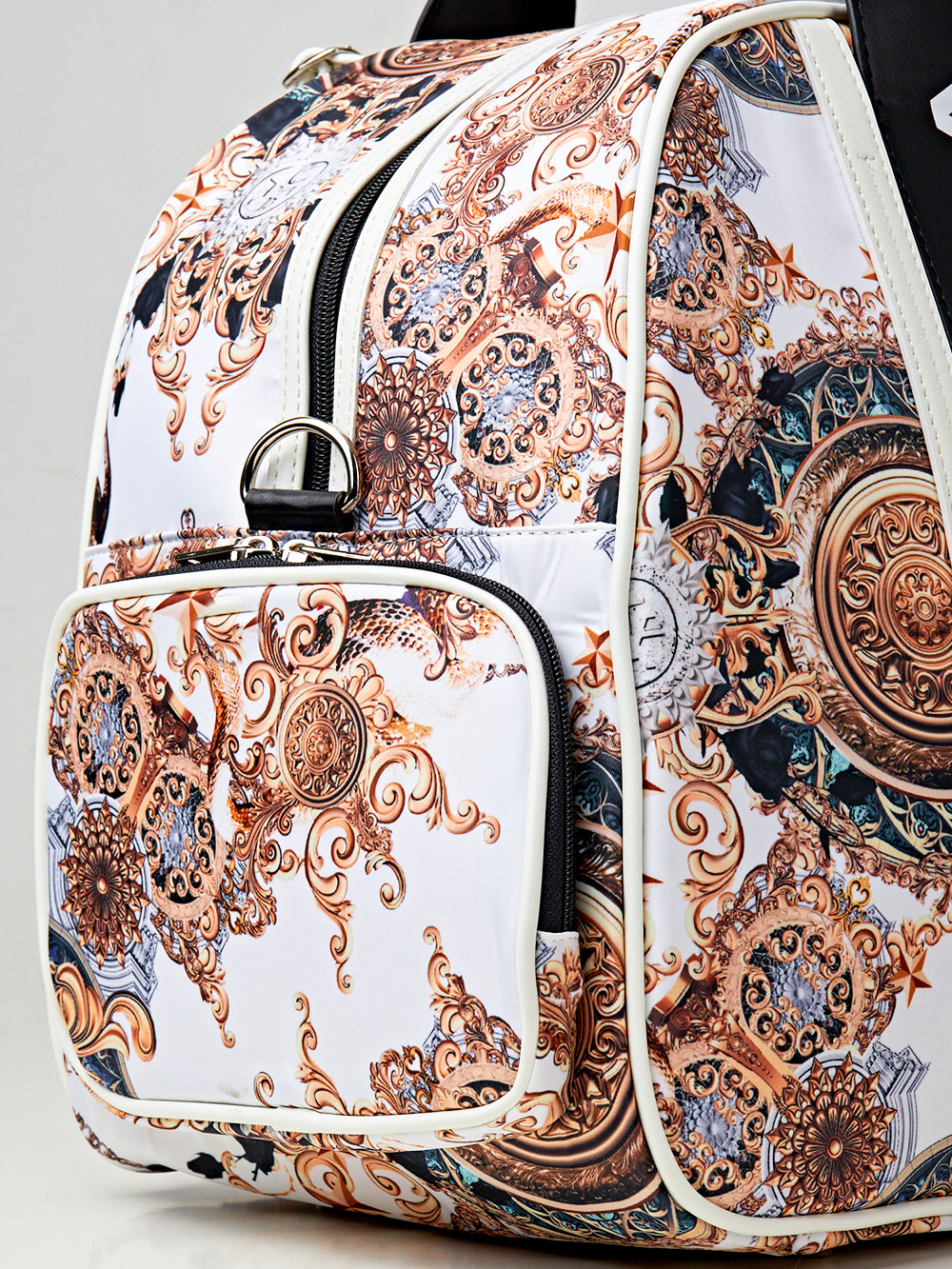 ユタ ライトメア スキッド ボストンバッグ