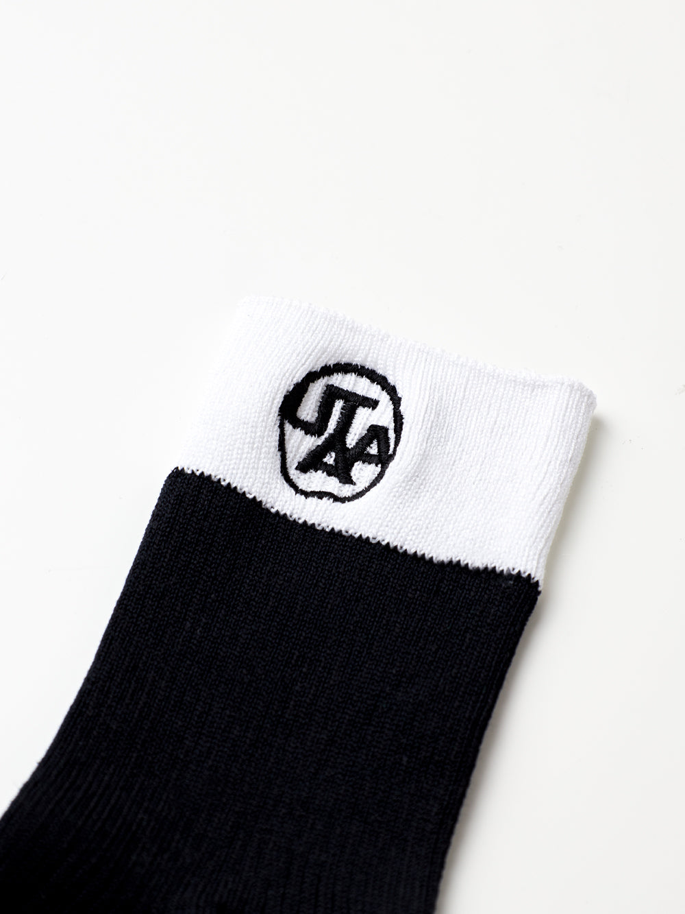 UTAA シンボルカラーソックス ブラック : Women's