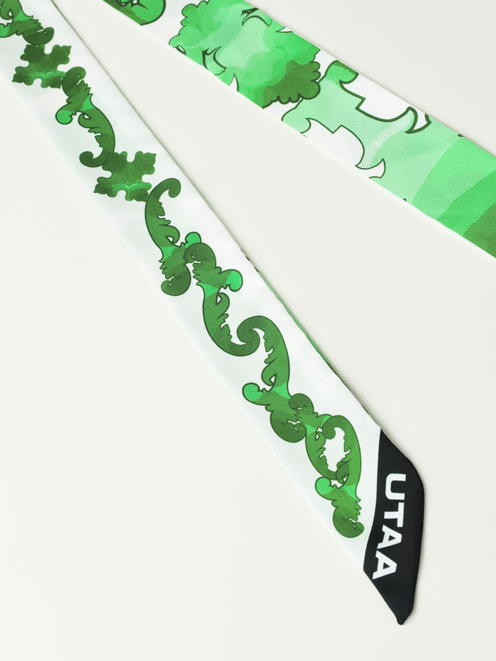 UTAA シークエンスバロックGraphicScarf グリーン : Women's