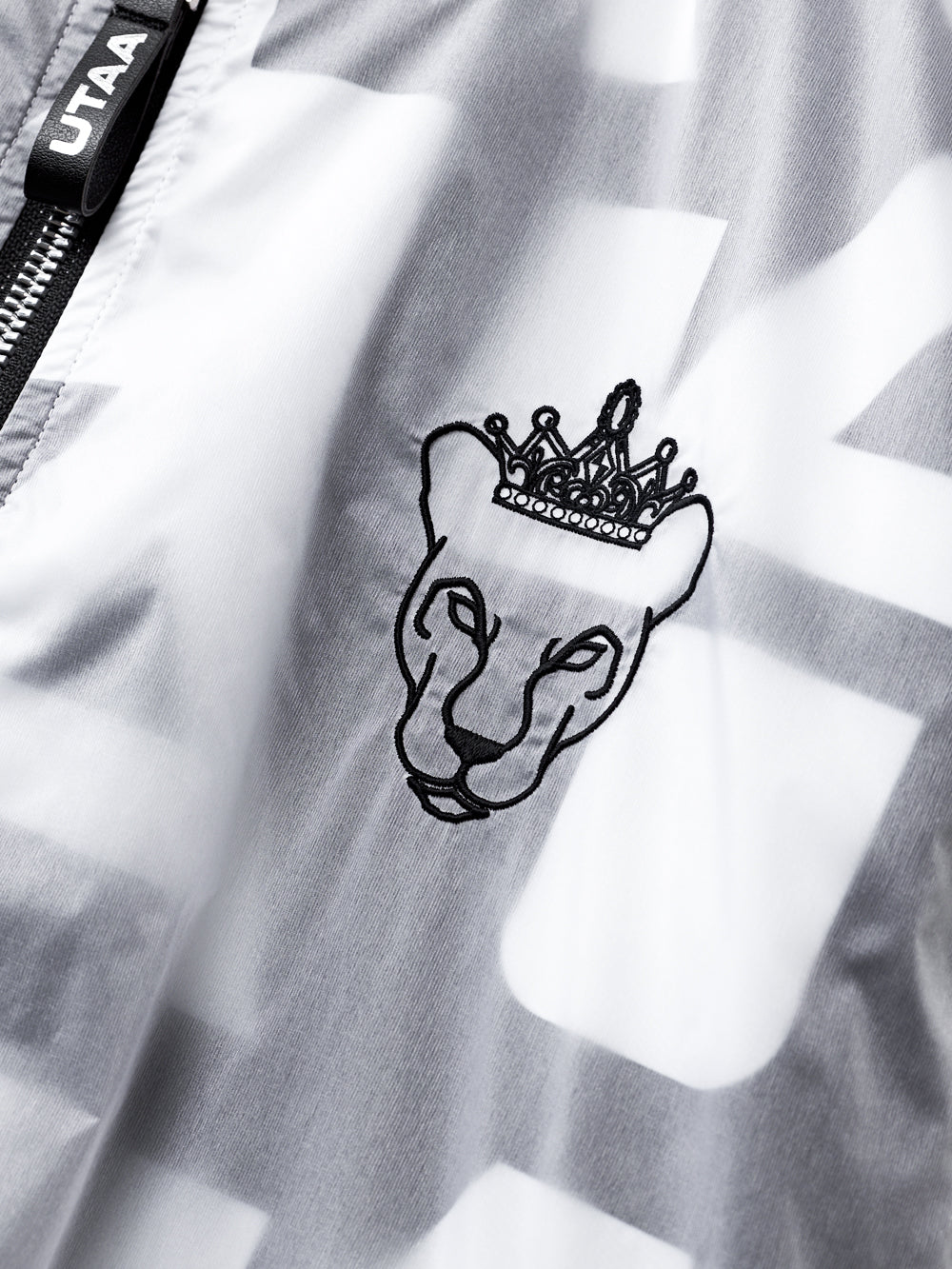 UTAA ピクセルロゴダウンジャンパー : Women's
