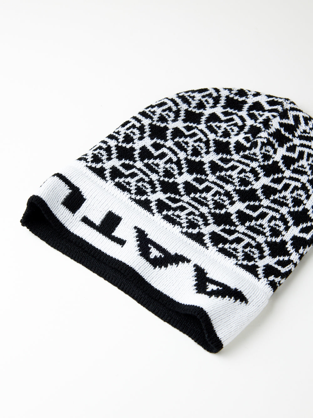 UTAA サークルニットビーニー ブラック