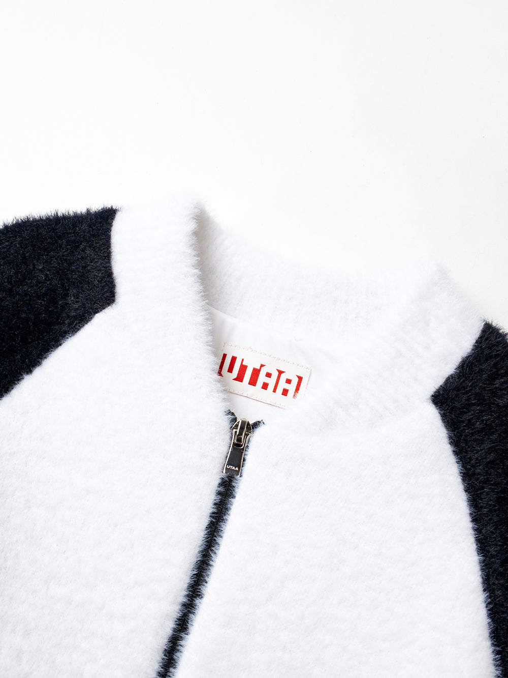 UTAA CircleエンブレムRaglanニットジャンパー : Women's