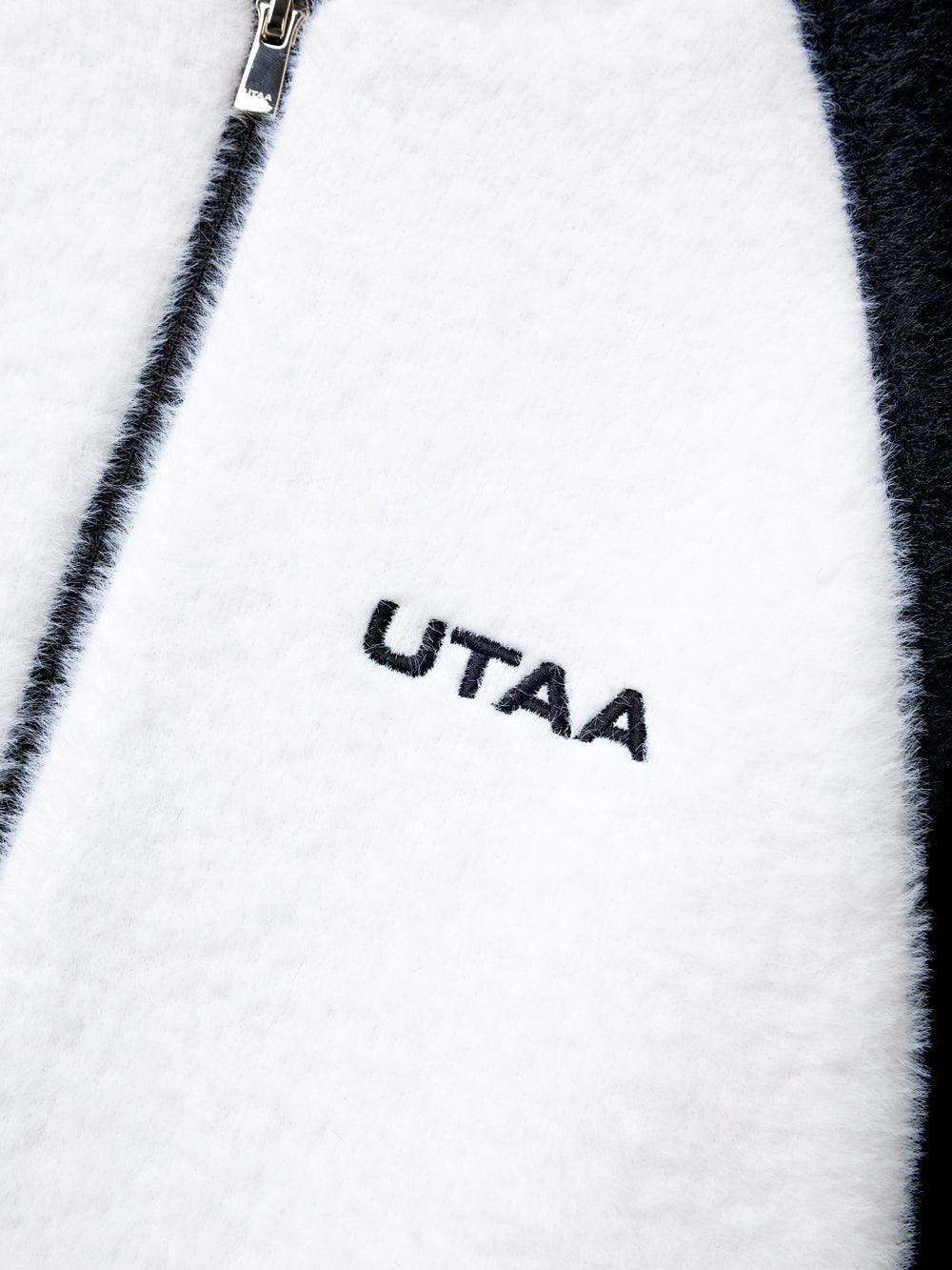 UTAA CircleエンブレムRaglanニットジャンパー : Women's
