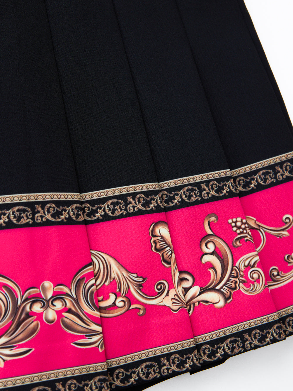 ユタ ネオンゴールデンバロックフレアスカート