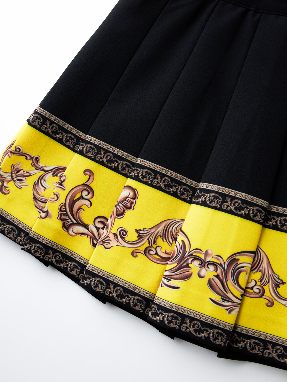 ユタ ネオンゴールデンバロックフレアスカート