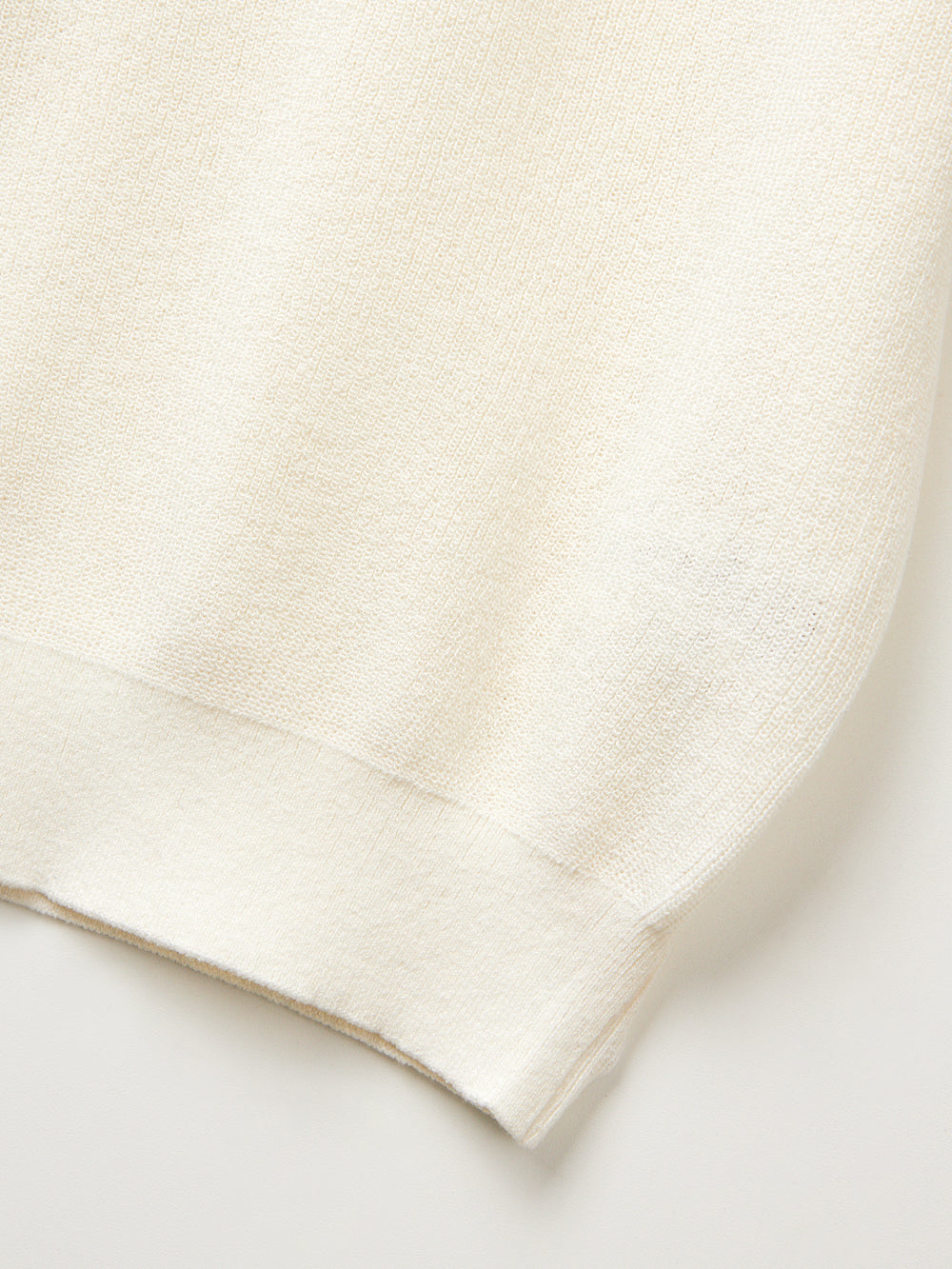 ユタ ドュカットゴルドレジーナニート (女性用)