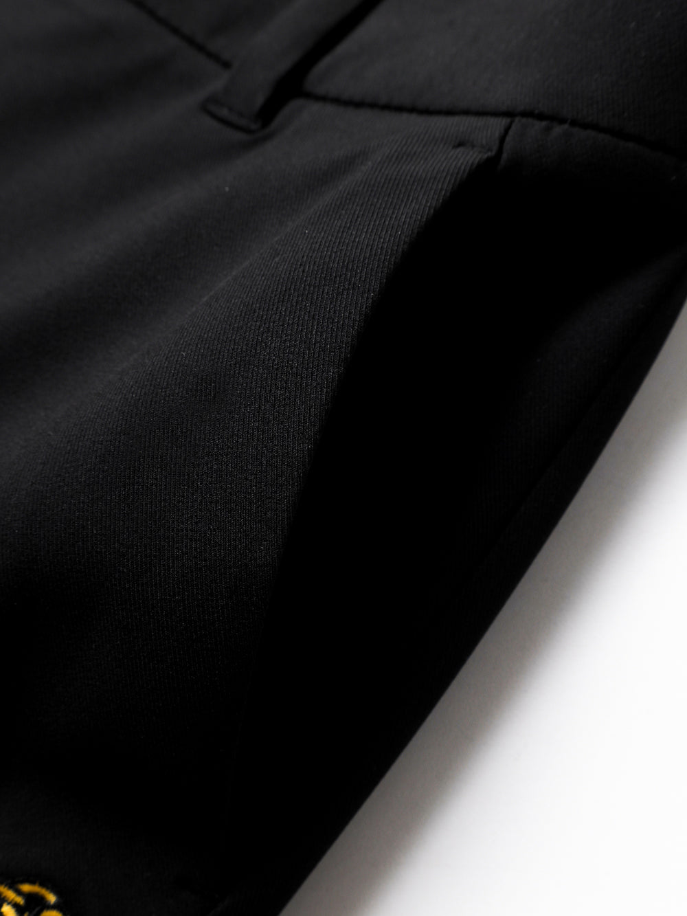 ユタ ヘリックスストリングスタンダードパンツ (男性用)