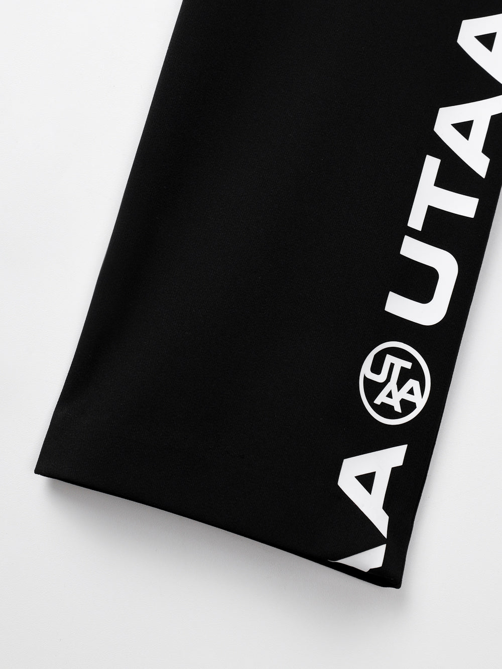 ユタ ダイアゴナルシンボルラインスタンダードパンツ (男性用)