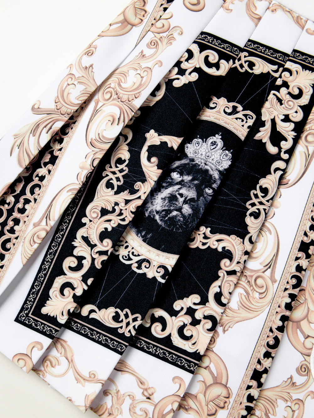 ユタ カラーパールバロックプリーツスカート