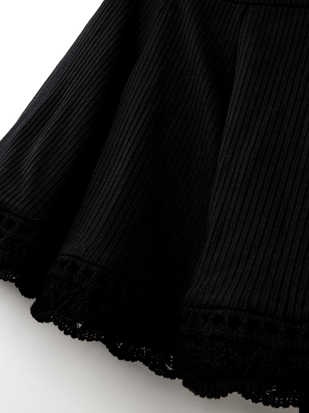 ユタ ラティスレースフレアスカート