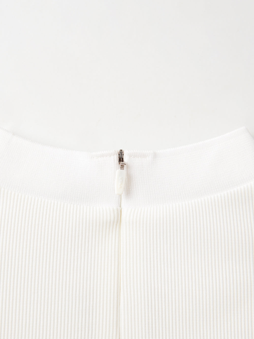 ユタ ロゴスプラッシュスリーブTシャツ (女性用)