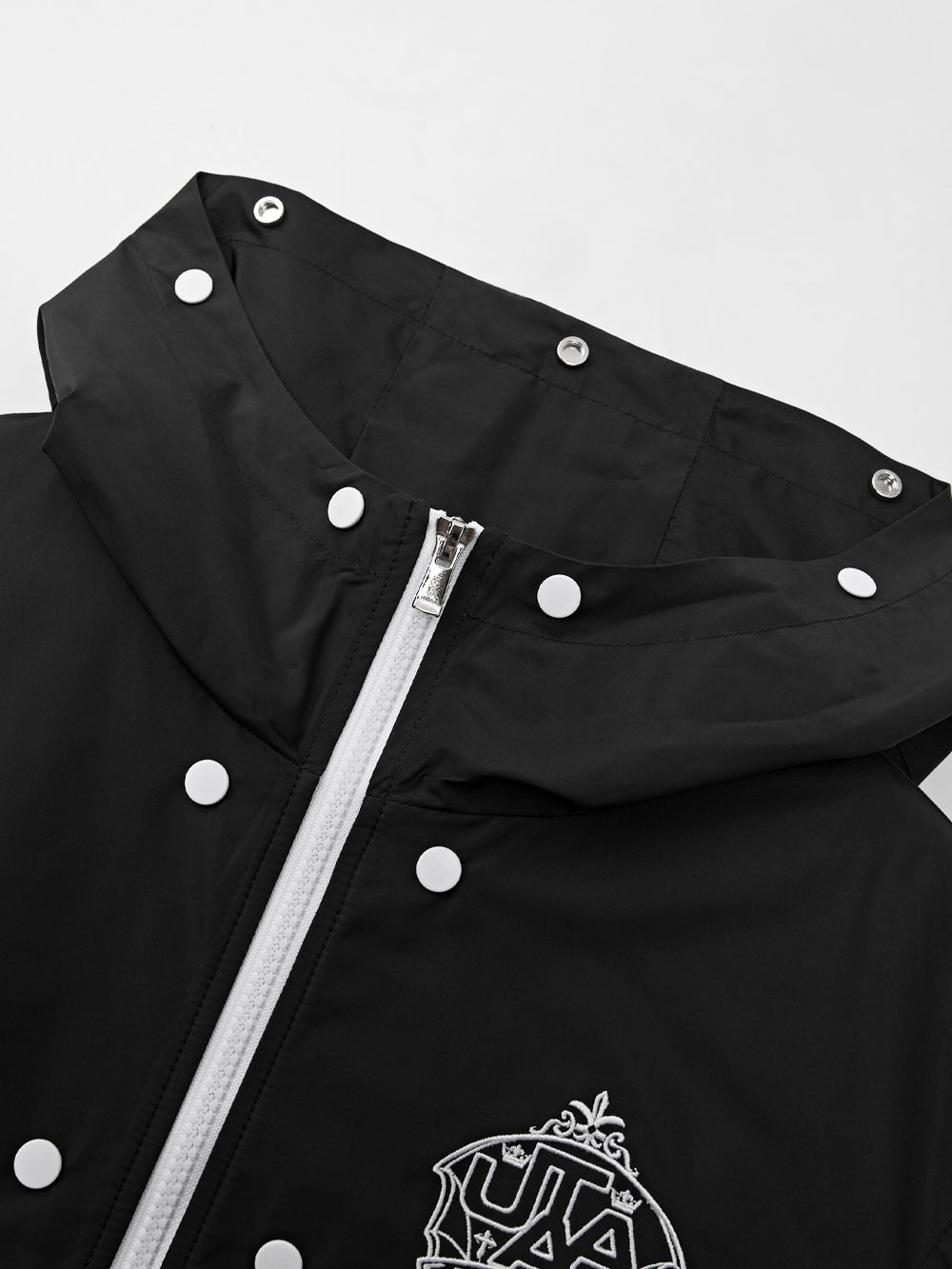 UTAA イジスエンブレムスナップツーウェイジャンパー : Women's