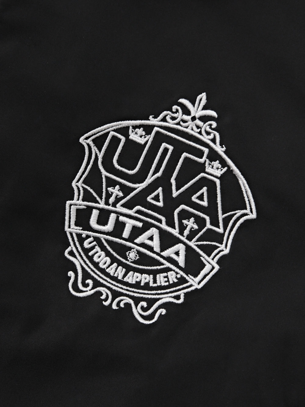 UTAA イジスエンブレムスナップツーウェイジャンパー : Women's