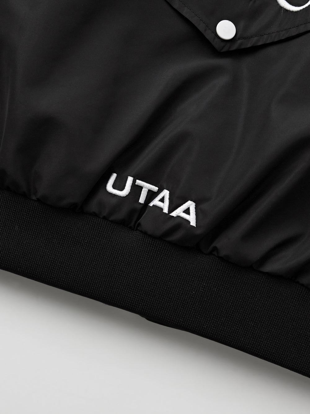 UTAA イジスエンブレムスナップツーウェイジャンパー : Women's