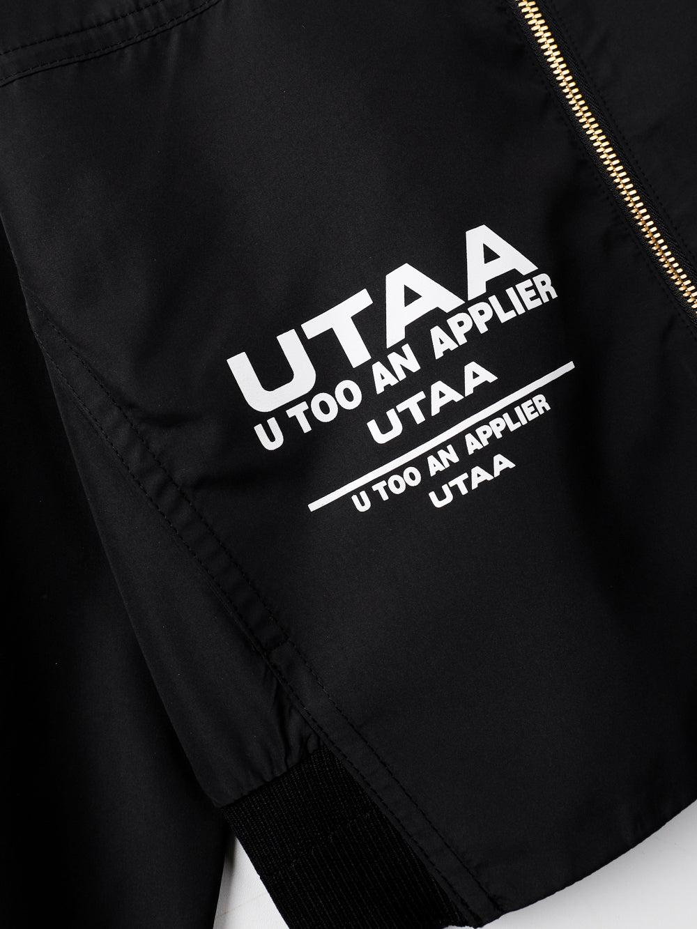 UTAA ゴールデンクラウンリングパンサーウィンドブレーカー (男性用) ブラック