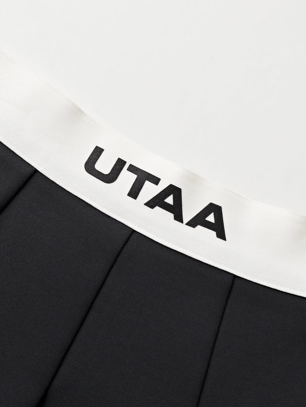 UTAA LetteringTapeポケットプリーツスカート ブラック : Women's