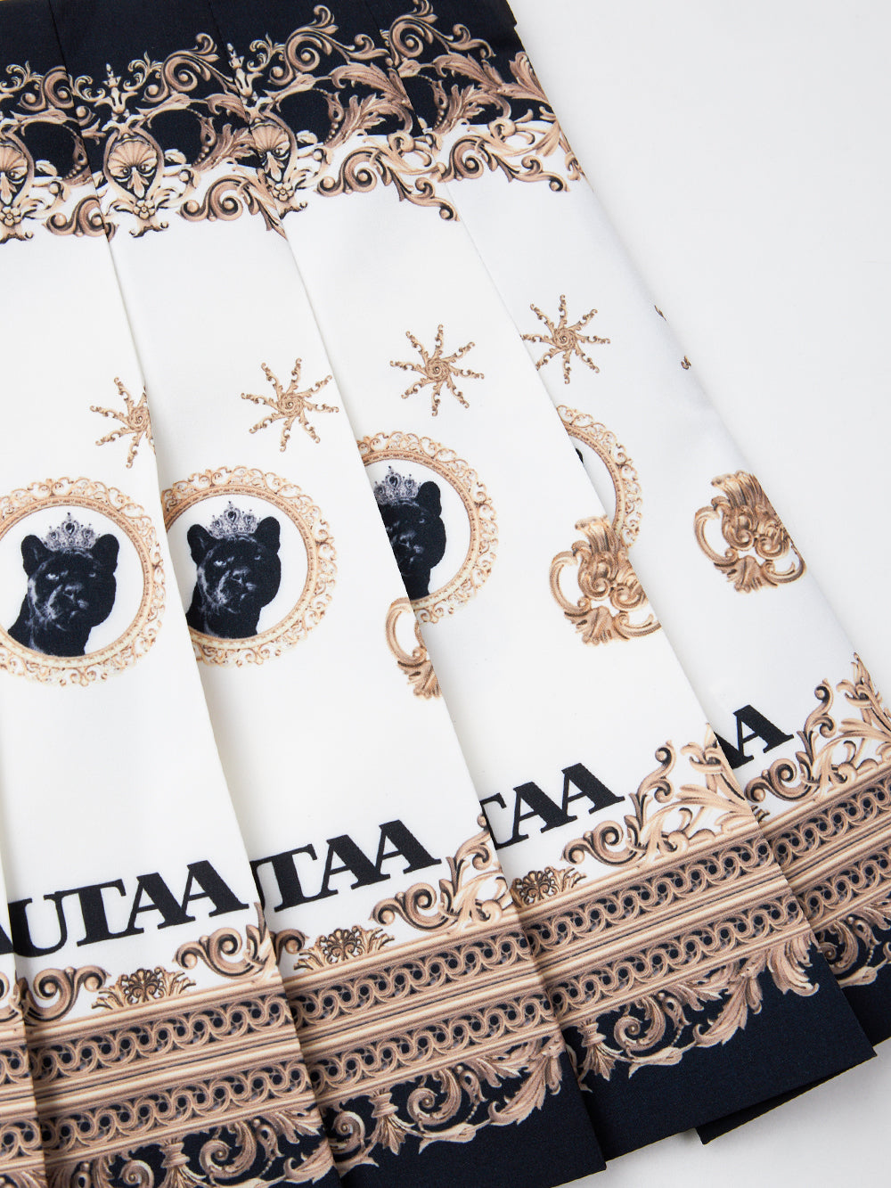 ユタ ミラーパンサーパンスカート