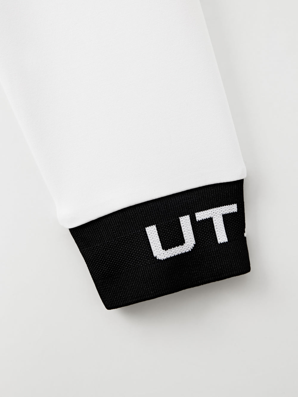 UTAA LetteringTapeNeoprenePKスリーブ ホワイト : Women's