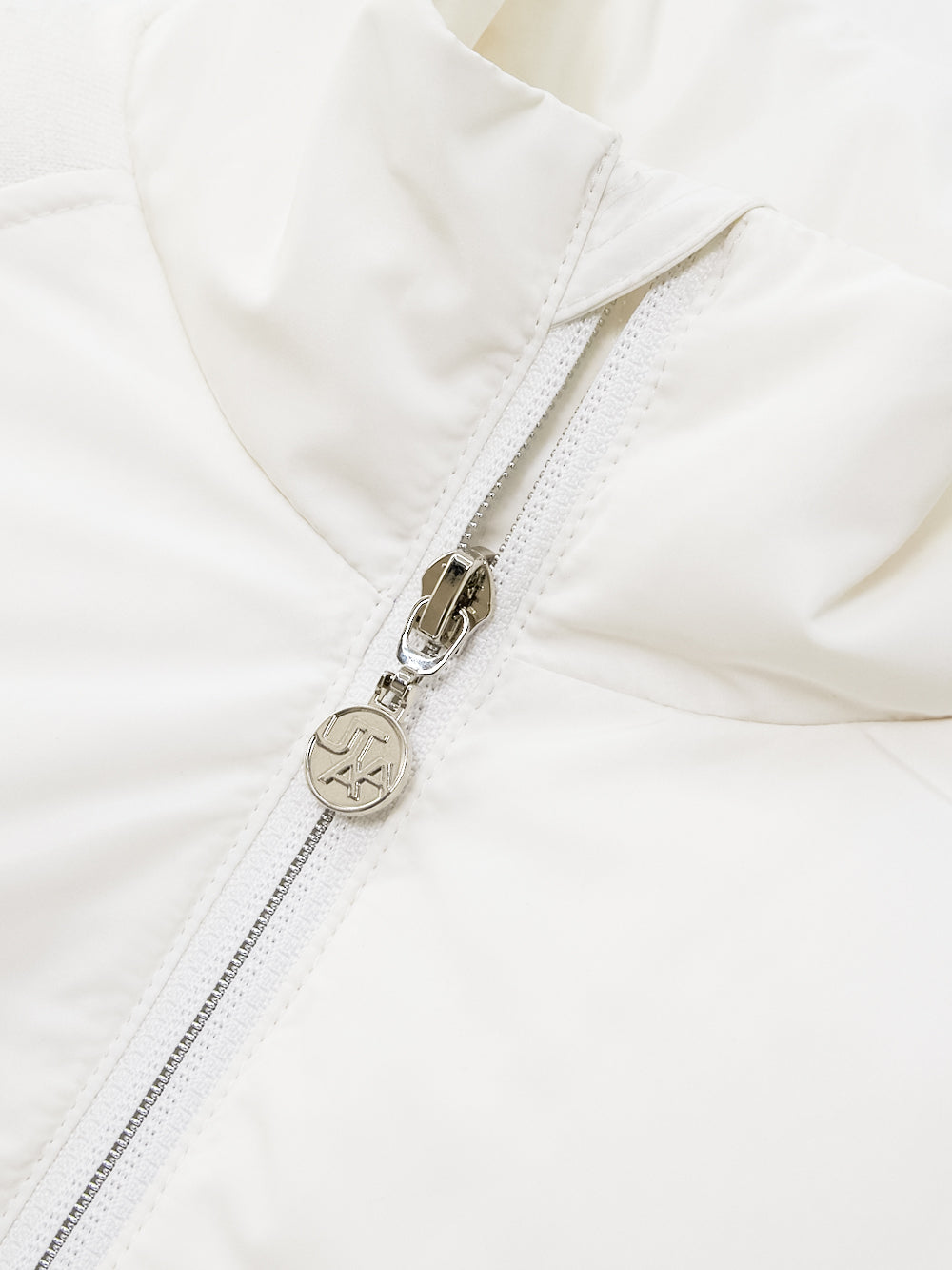 UTAA Raglanニットスリーブミックスダウンジャンパー アイボリー : Women's