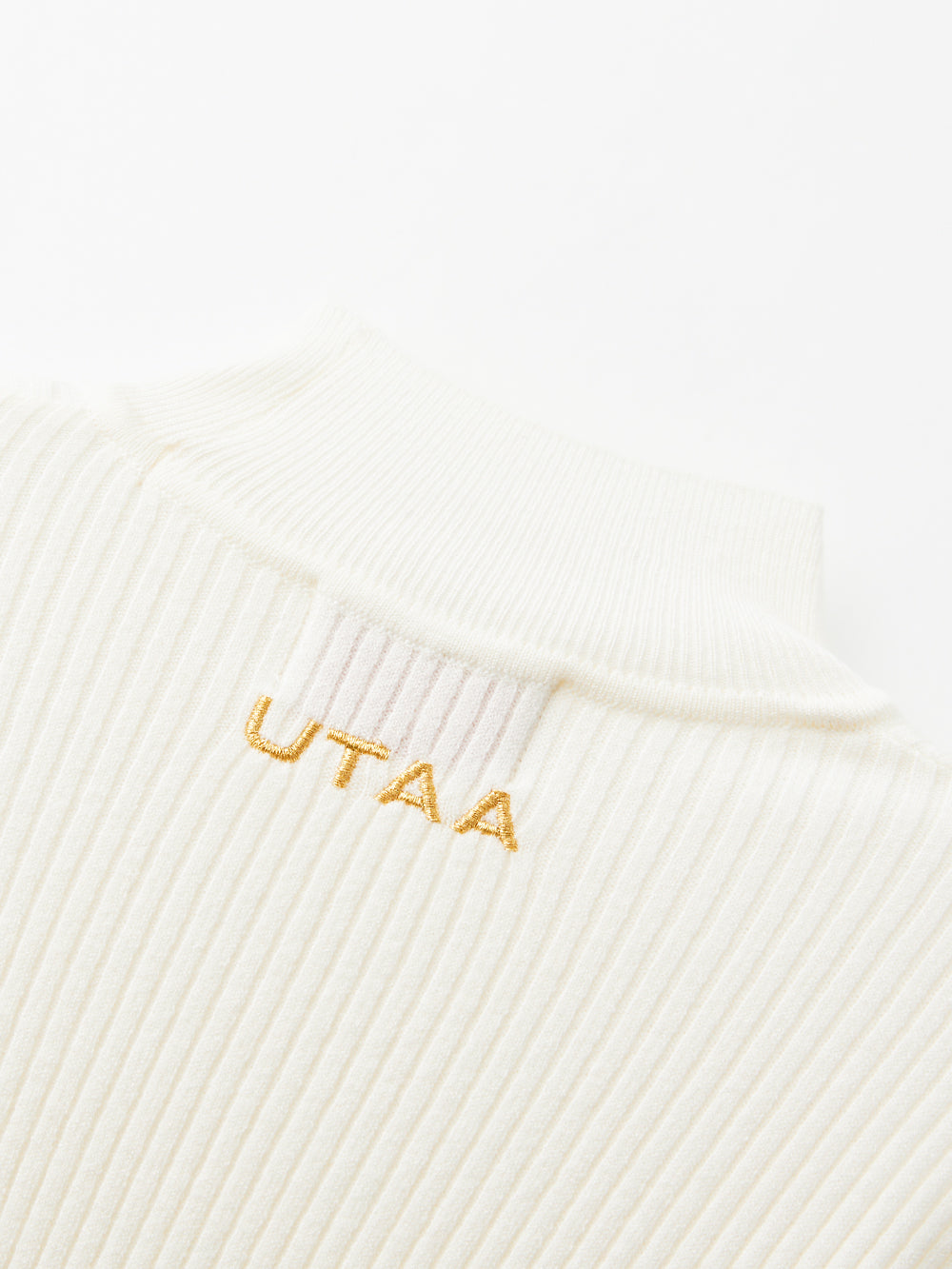 UTAA ギルトシーリングコンタータートルネックニット : Women's