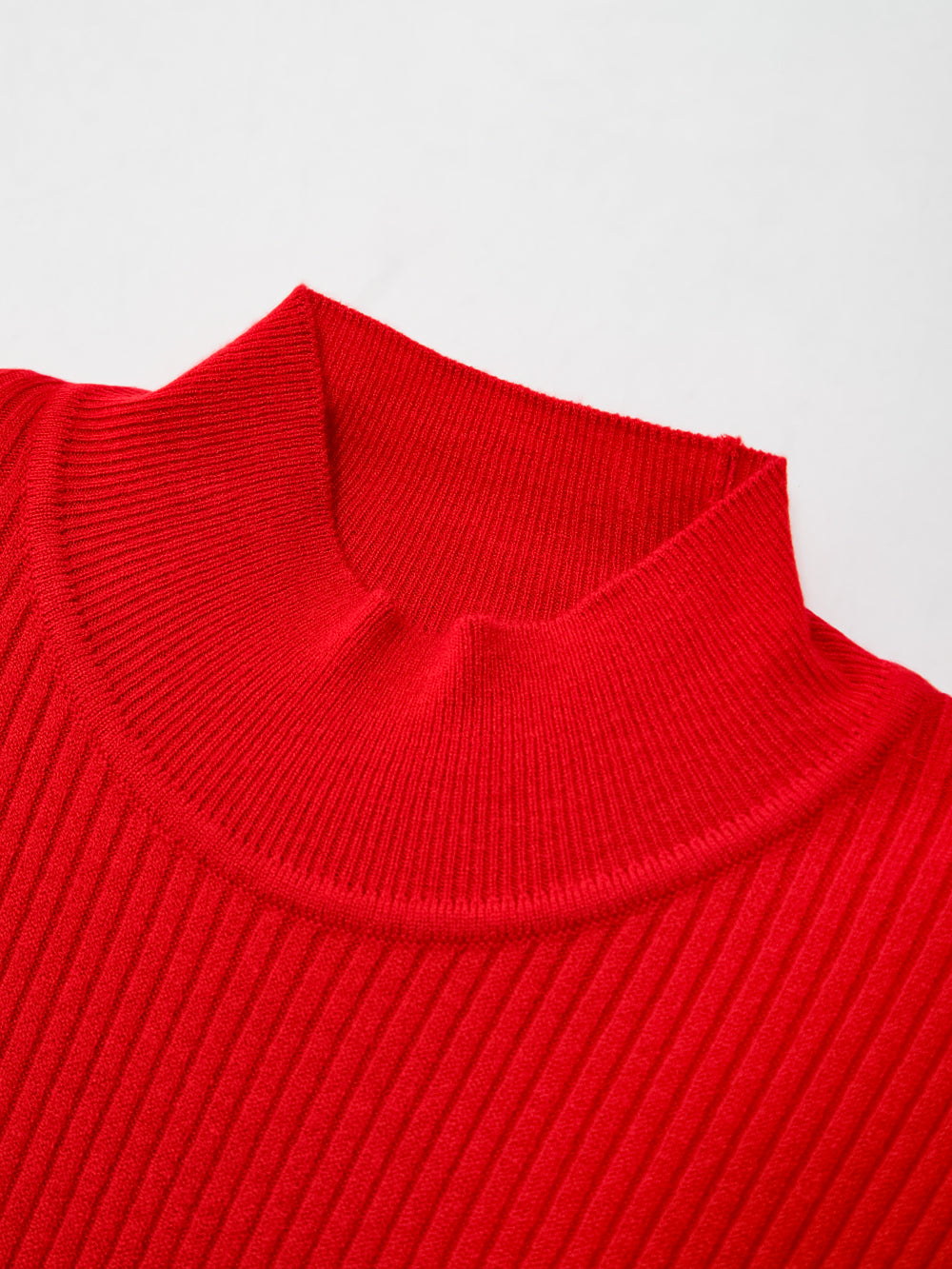 UTAA ギルトシーリングコンタータートルネックニット : Women's