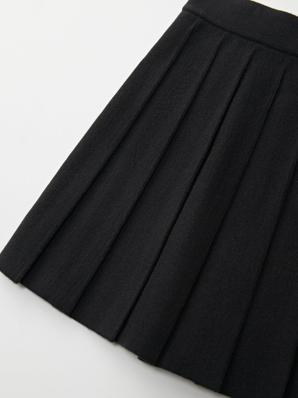 UTAA ギルトロゴAdelクラシックプリーツスカート ブラック : Women's