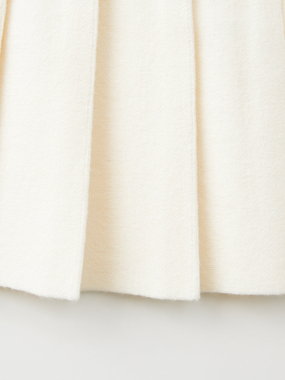 ユタ ギルトロゴアデルクラシックプリーツスカート