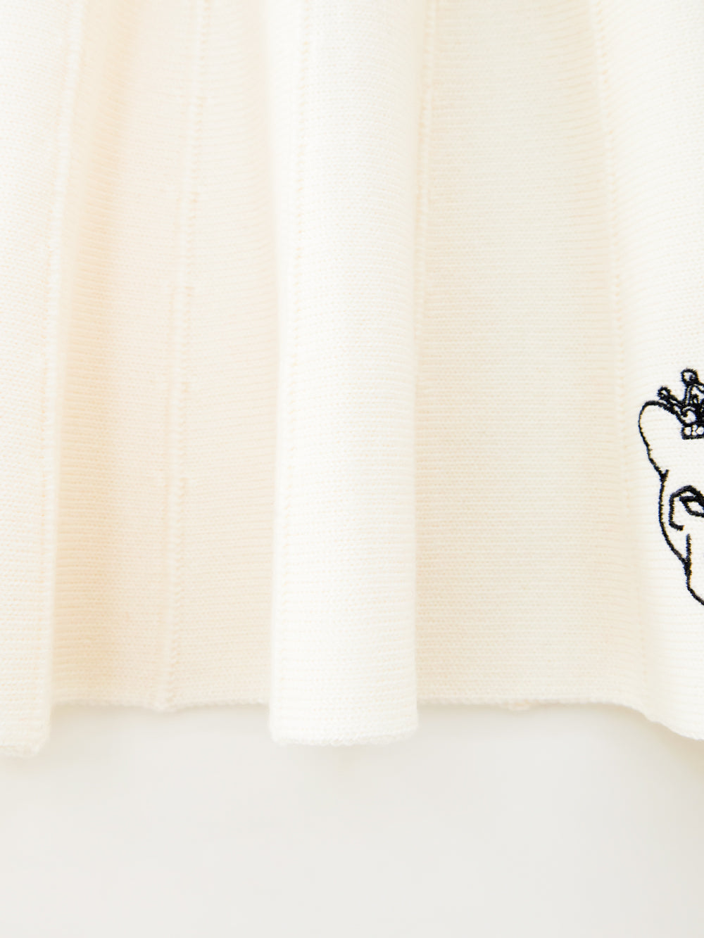 ユタ イジススタジアムニートフレアスカート