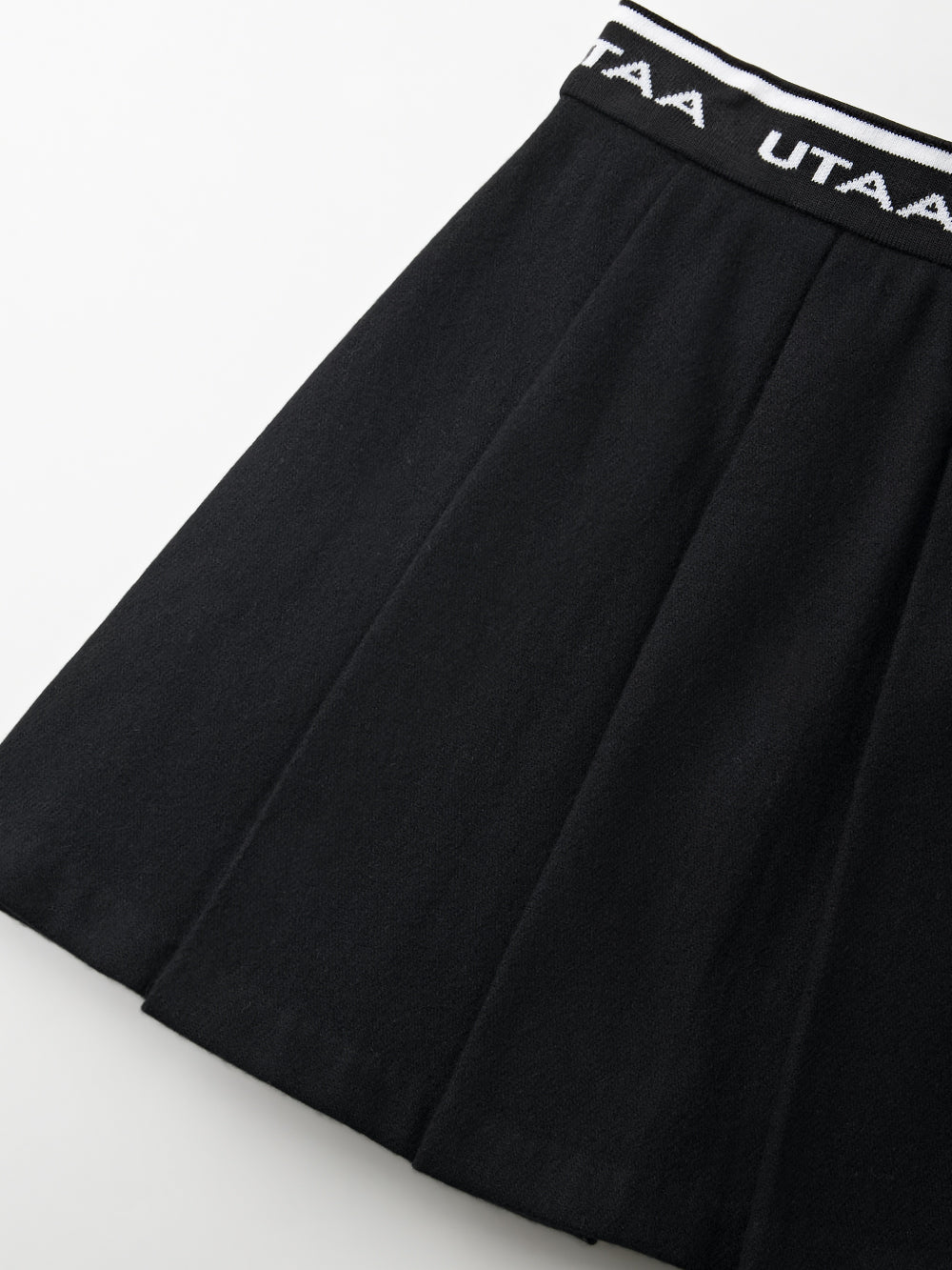 UTAA ロゴダストポケットプリーツスカート ブラック : Women's